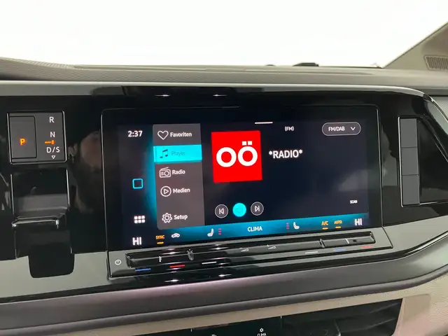 Volkswagen T7 Multivan VW T7 Multivan ÜH TDI Ansicht 23