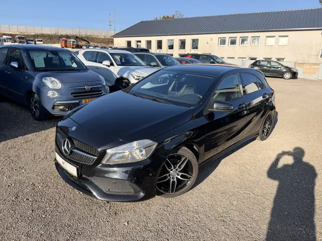 Mercedes-Benz A 180 d AMG line