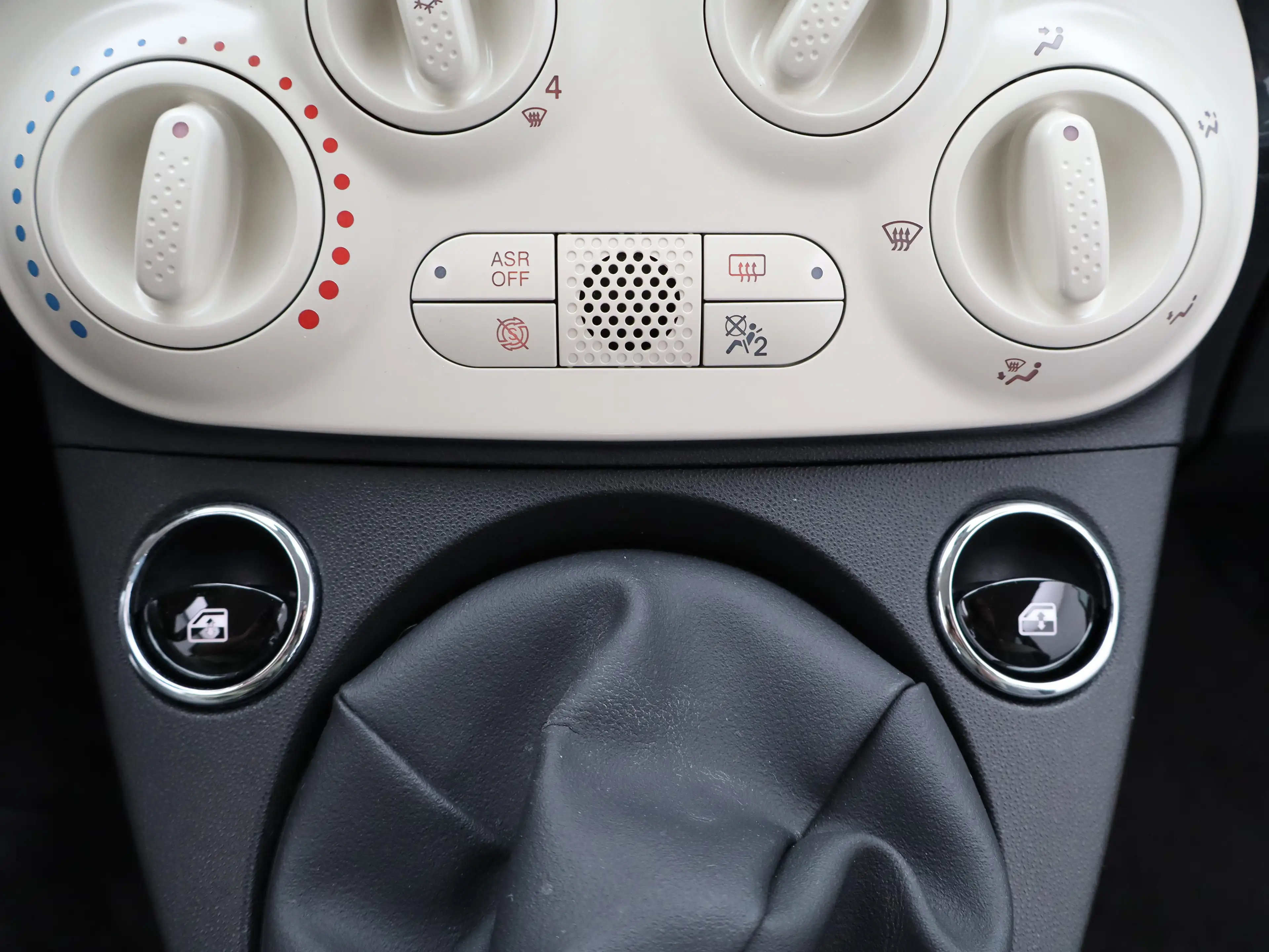 Fiat 500 1.0 Hybrid Lounge Navi | lichtmetalen velgen 15'' — photo 22