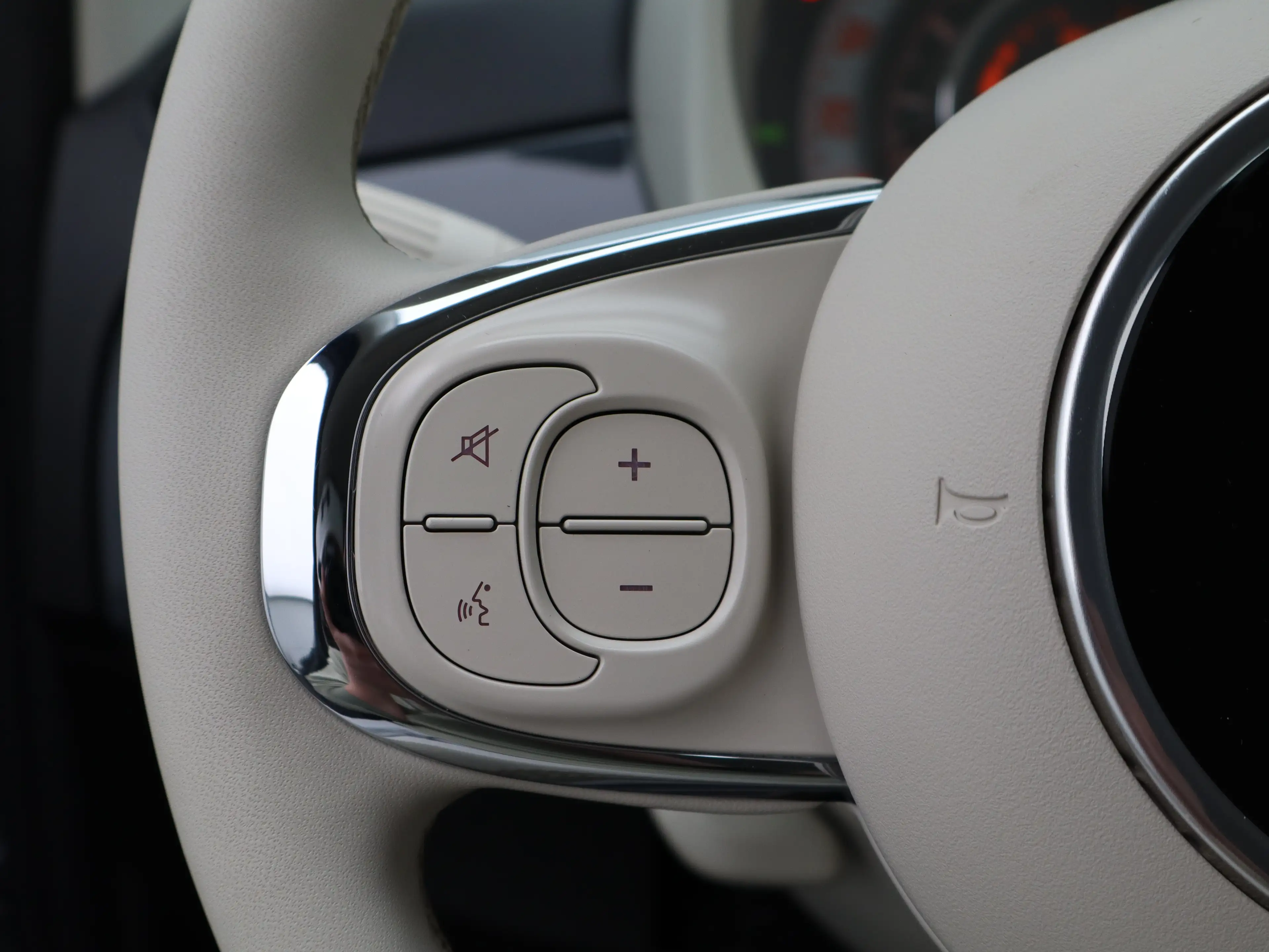 Fiat 500 1.0 Hybrid Lounge Navi | lichtmetalen velgen 15'' — photo 19
