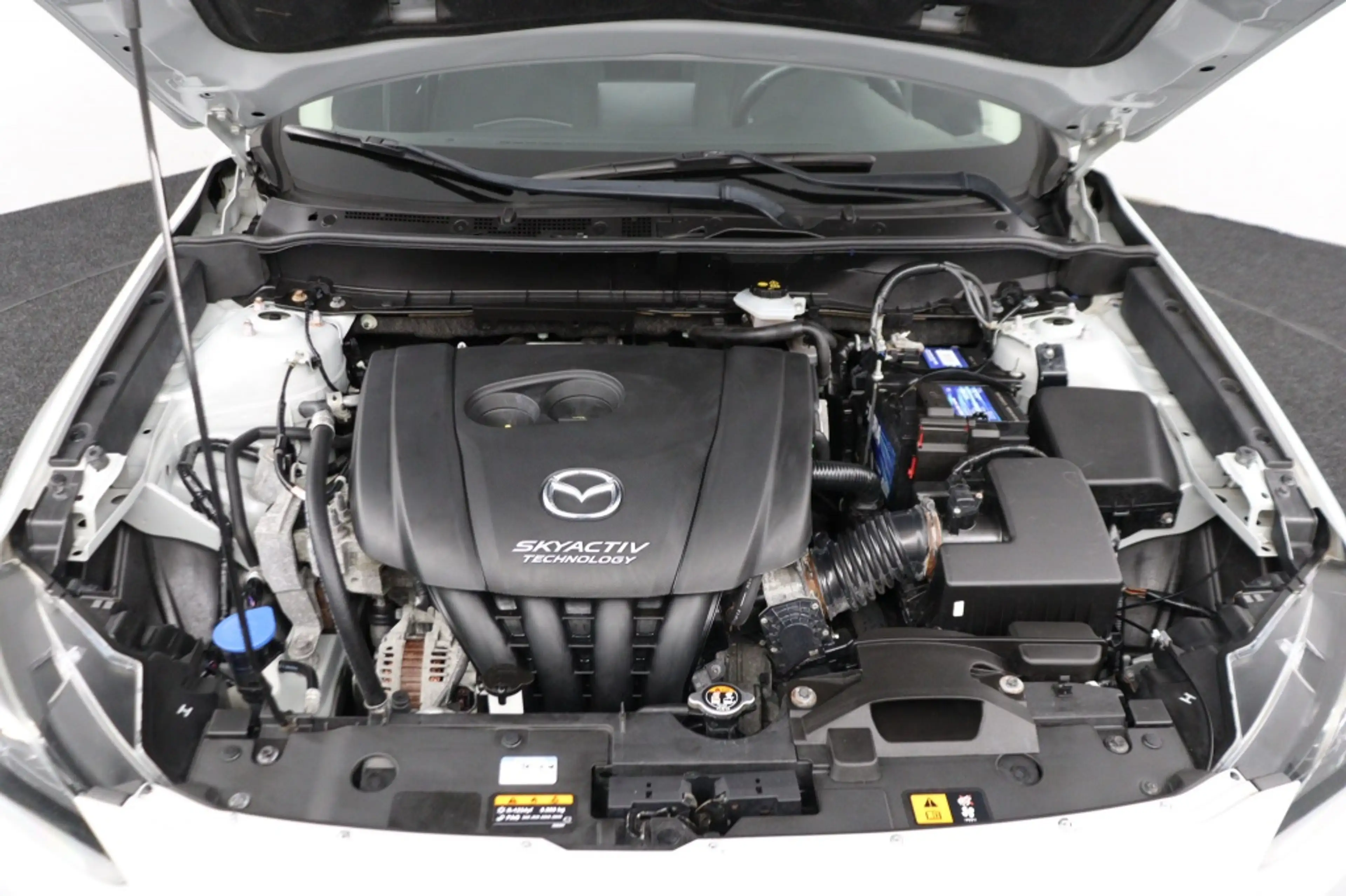 Mazda CX-3 2.0 SKYACTIV-G 120 DYNAMIC — photo 34