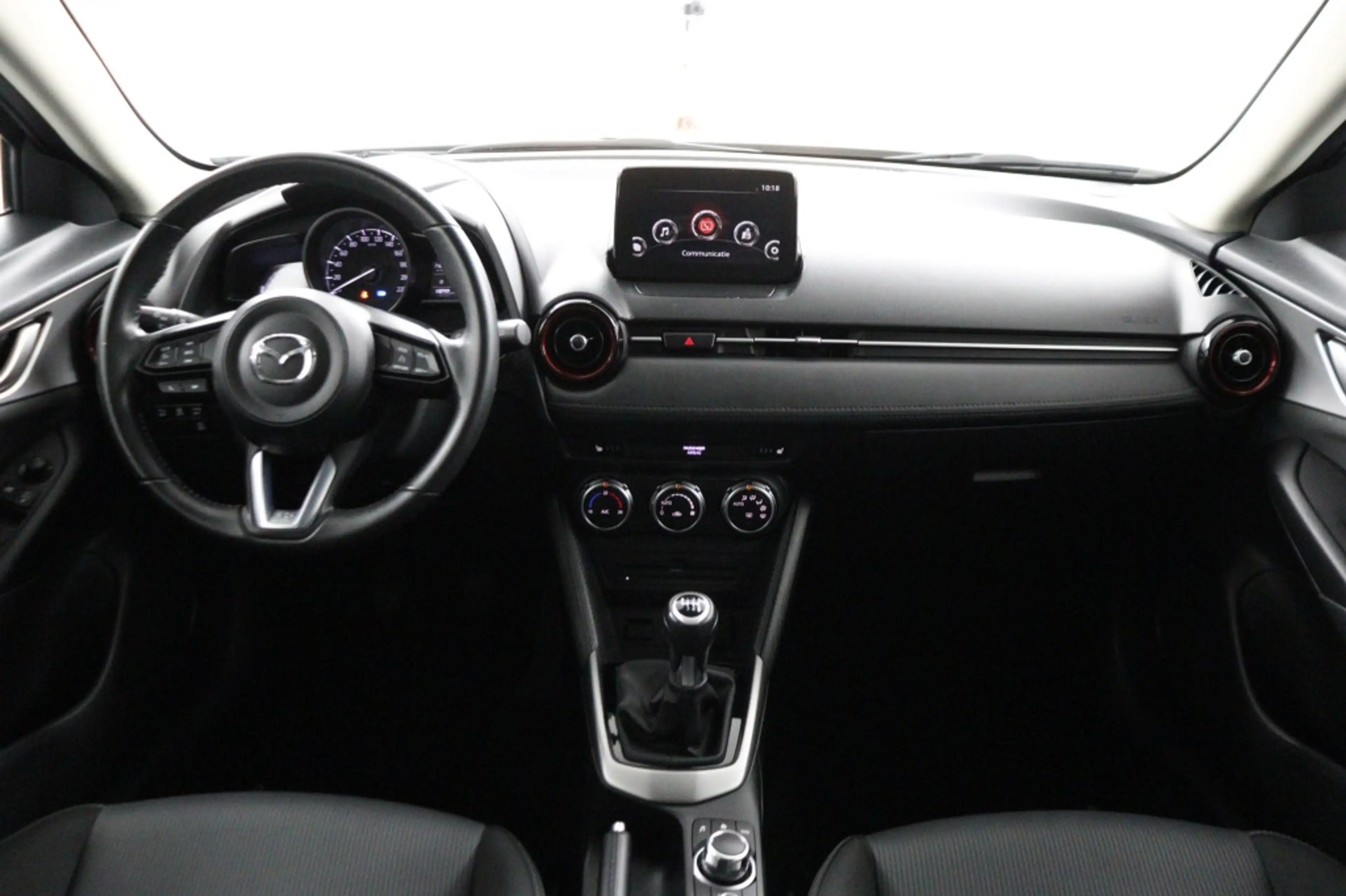 Mazda CX-3 2.0 SKYACTIV-G 120 DYNAMIC — photo 15