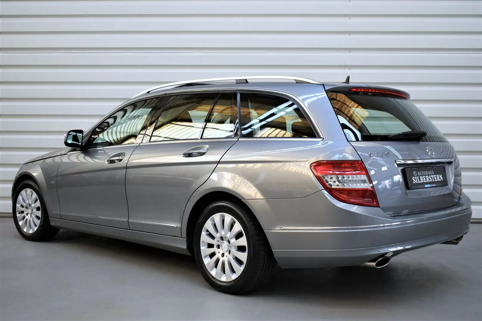 Mercedes-Benz C 230 T+Bi-Xenon+Navi Comand+Schiebedach+H&K+TOP Zilver - 2