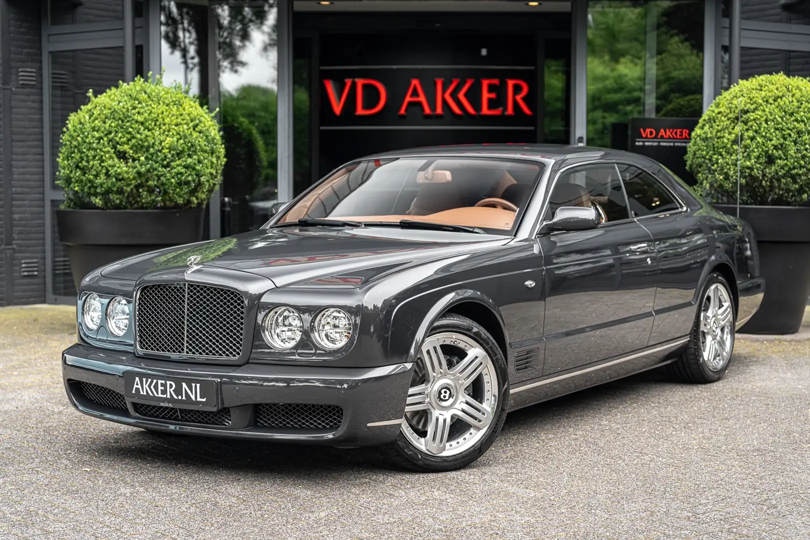 Bentley Brooklands 6.75-V8 Titan Grey | Saddle Leder | 19.000 km | 1 Grau - 1