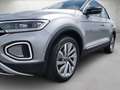 Volkswagen T-Roc 1.5 TSI DSG Style *Navi*Pano*AHK* Silber - thumbnail 4