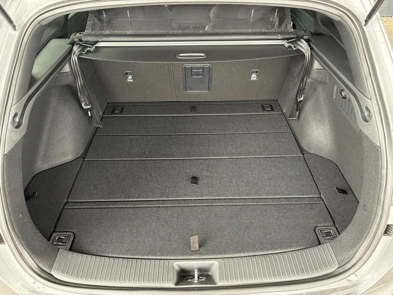 Hyundai i30 Kombi Comfort Plus 1.0 TGDI DCT / Navi Sitz + L... — photo 8
