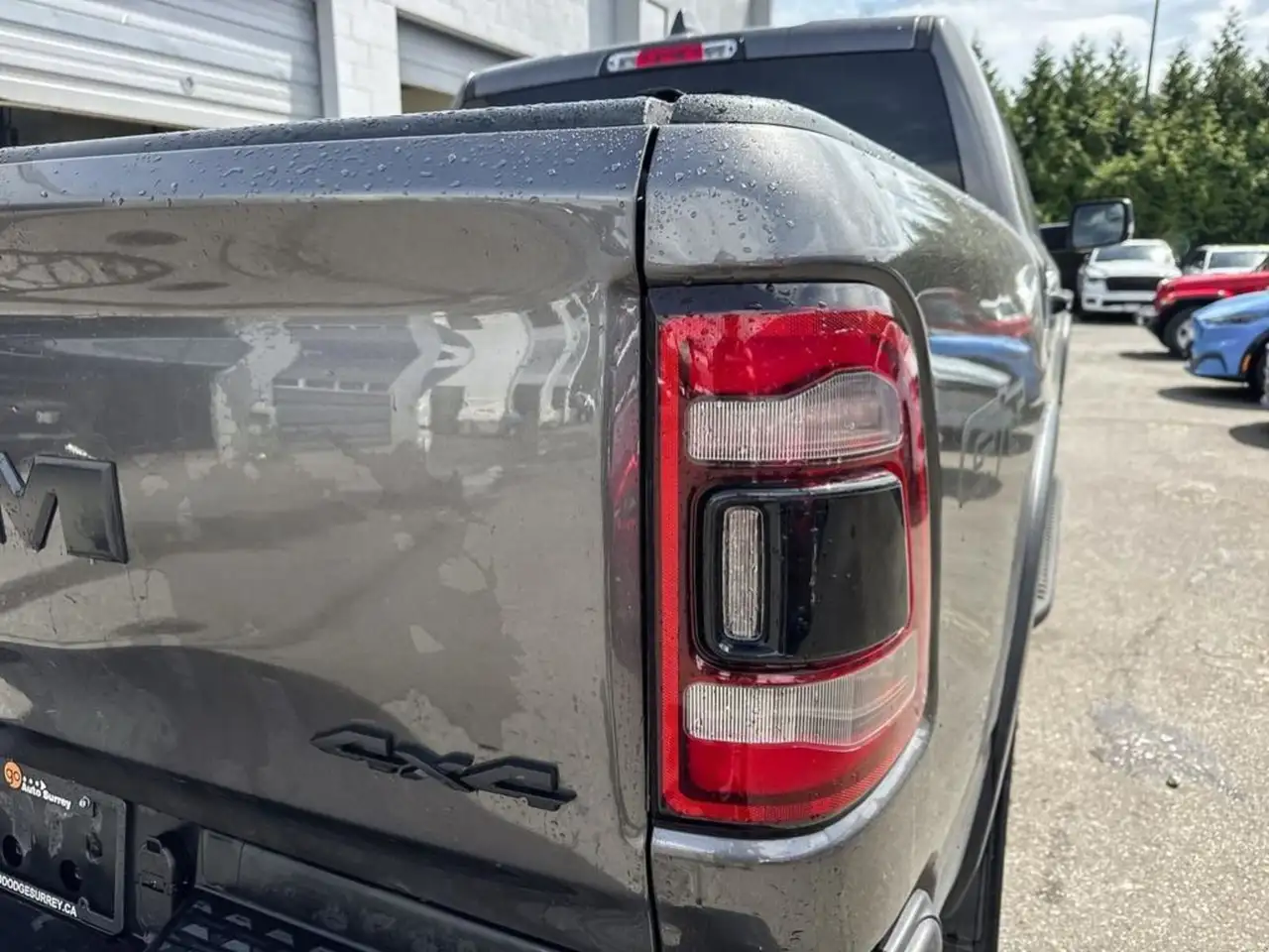 RAM 1500 снимка RAM 1500
