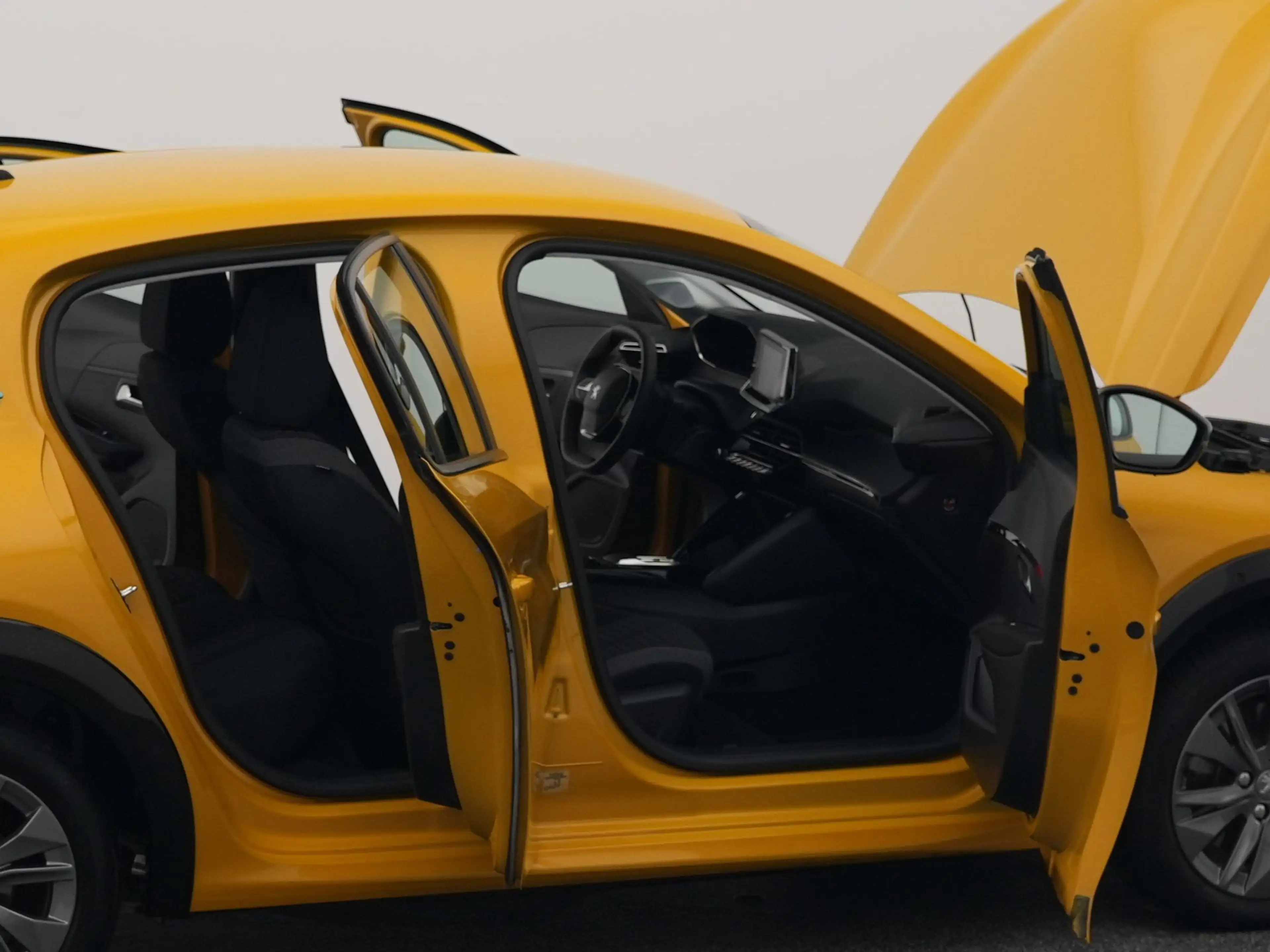 Peugeot e-208 EV Style 50 kWh | PDC | SOH 100% — photo 35