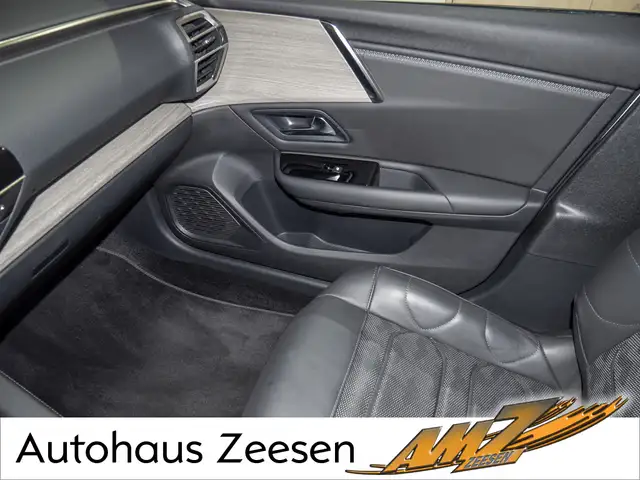 Citroen C5 X view 12