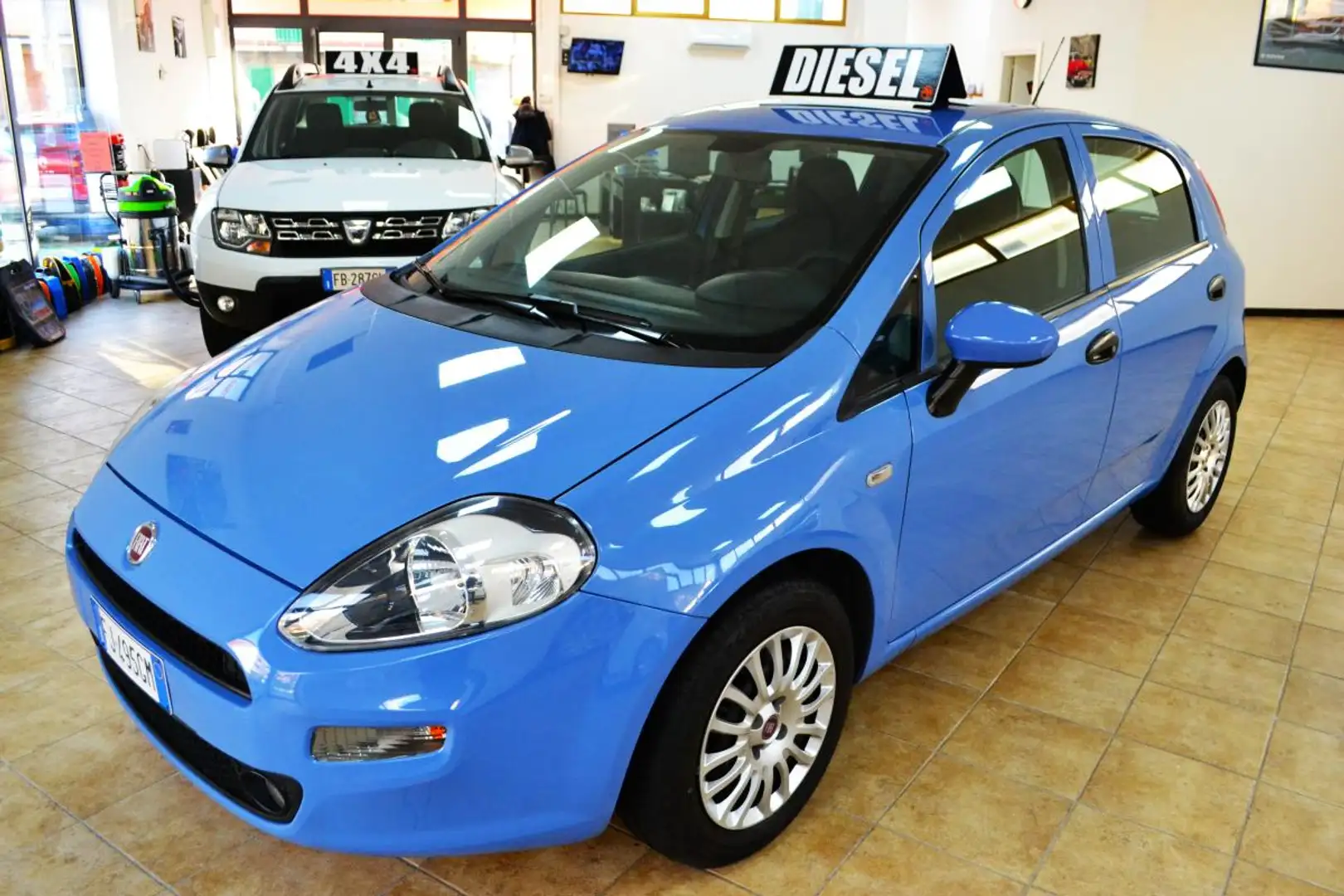Fiat Punto 1.3 MJT II S&S 95 CV 5p. Lounge Blu/Azzurro - 1