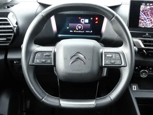 Citroen C4 view 9