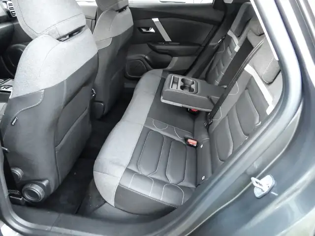 Citroen C4 view 14