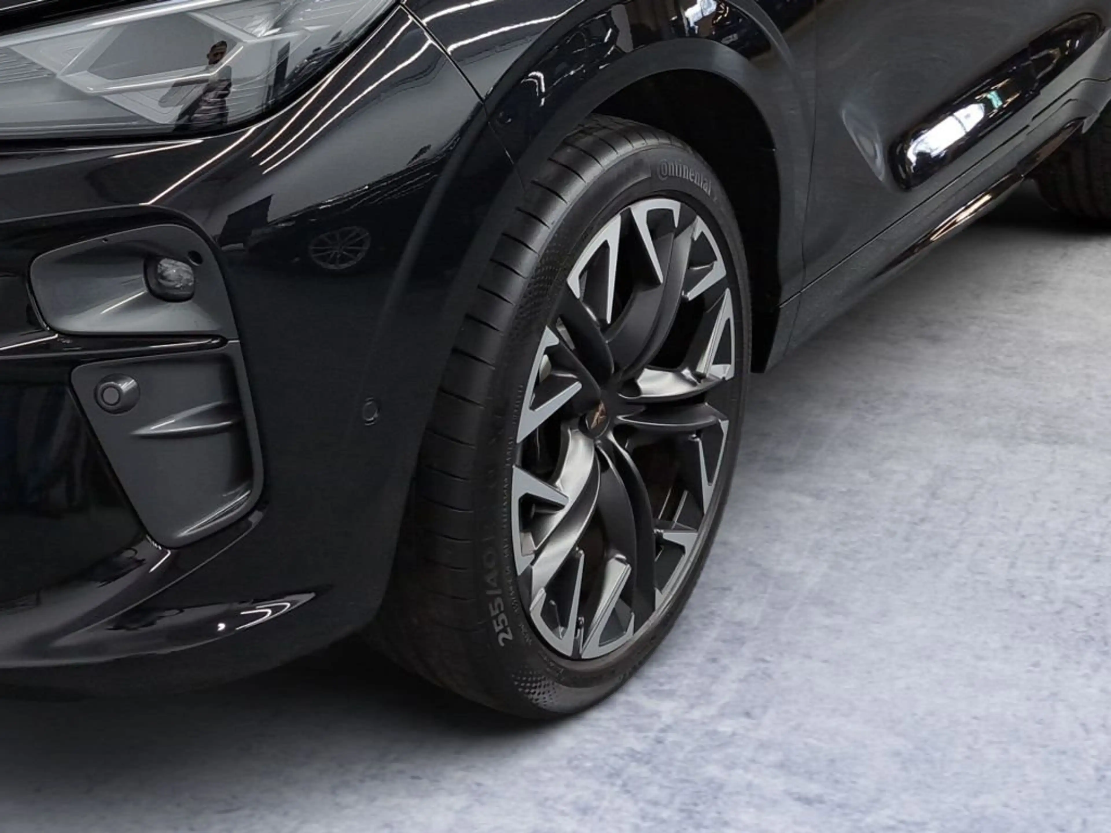 CUPRA Terramar 2.0 TSI 4Drive DSG VZ AHK NAVI 360° LED — photo 6