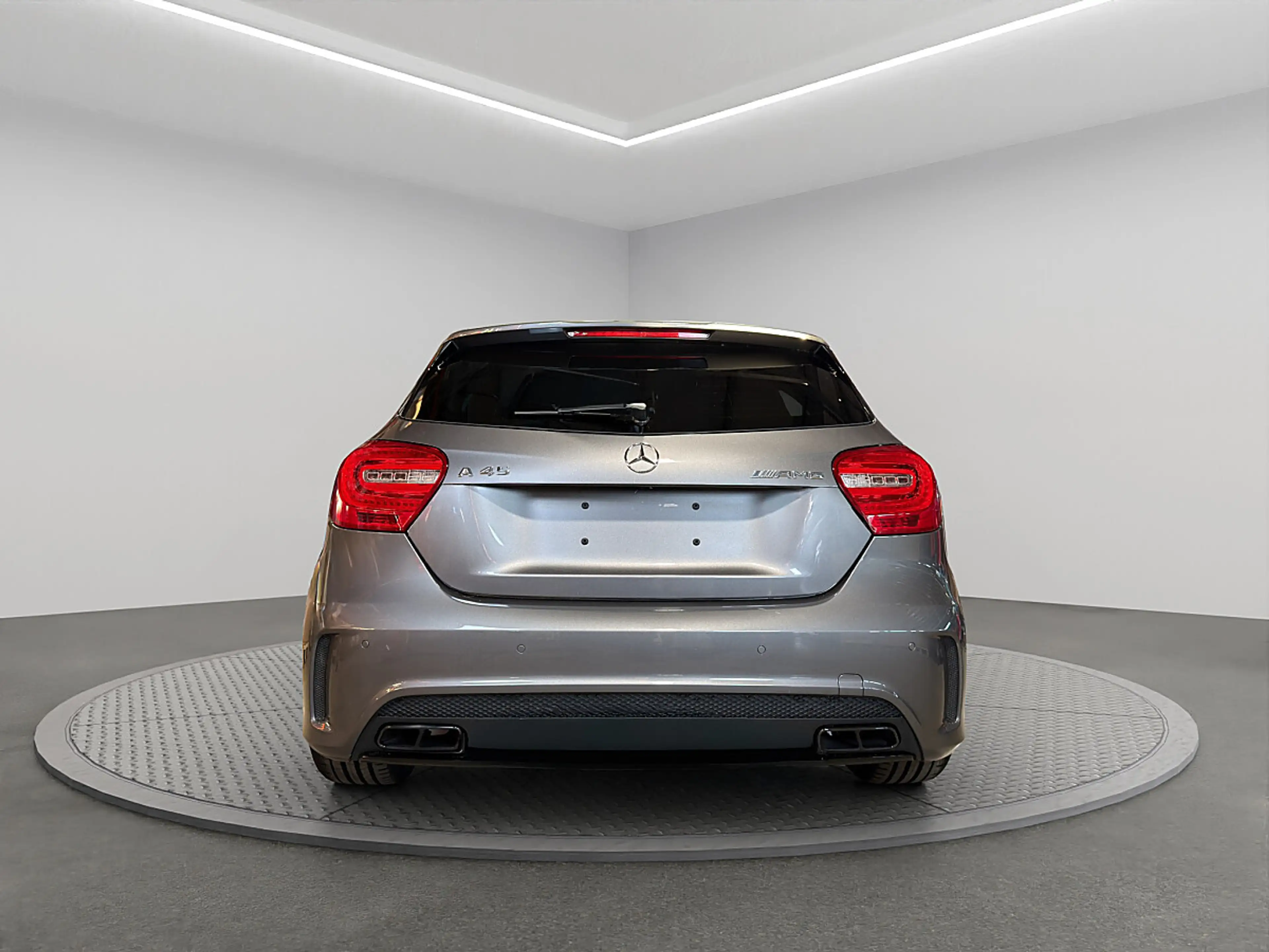 Mercedes-Benz A 45 AMG 4MATIC Aut. — photo 5