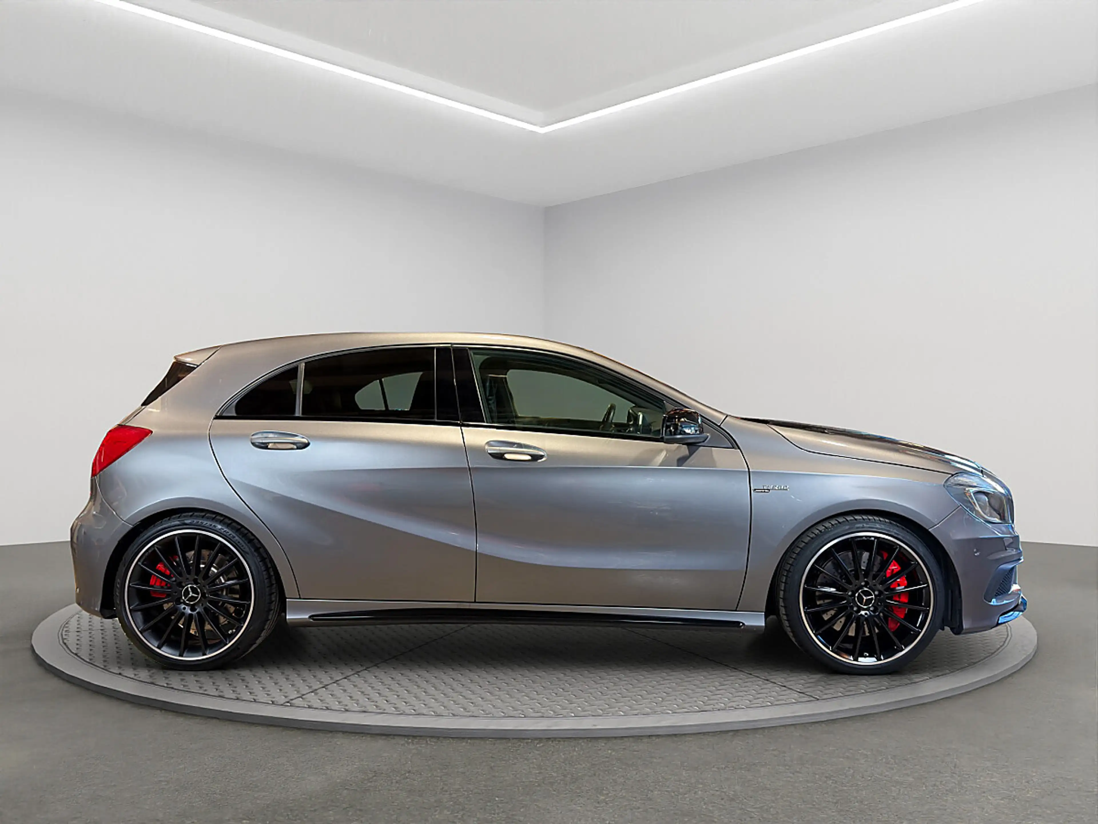 Mercedes-Benz A 45 AMG 4MATIC Aut. — photo 7