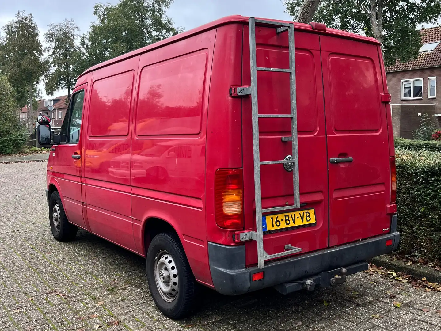 Volkswagen LT LT 28A 2.5 crvena - 2