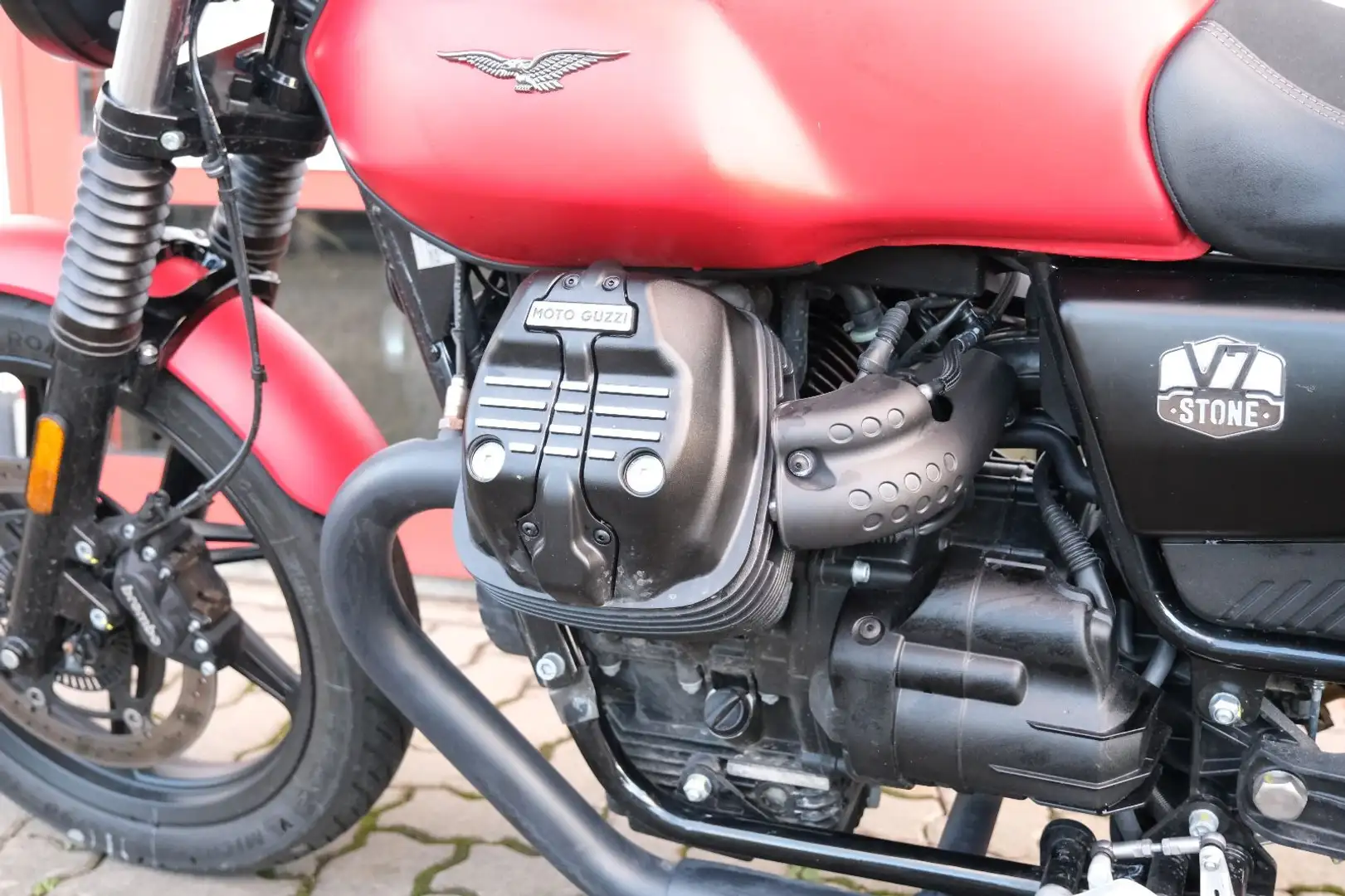 Moto Guzzi V 7 IV STONE E5 Czerwony - 2