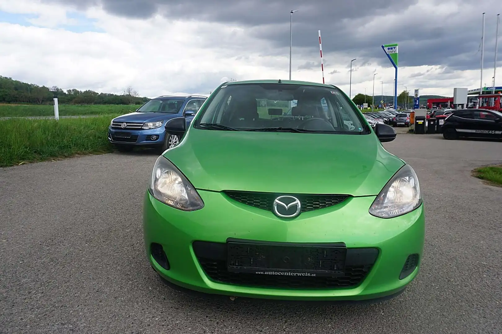 Mazda 2 Mazda2 1,3i CE Pro Grün - 1