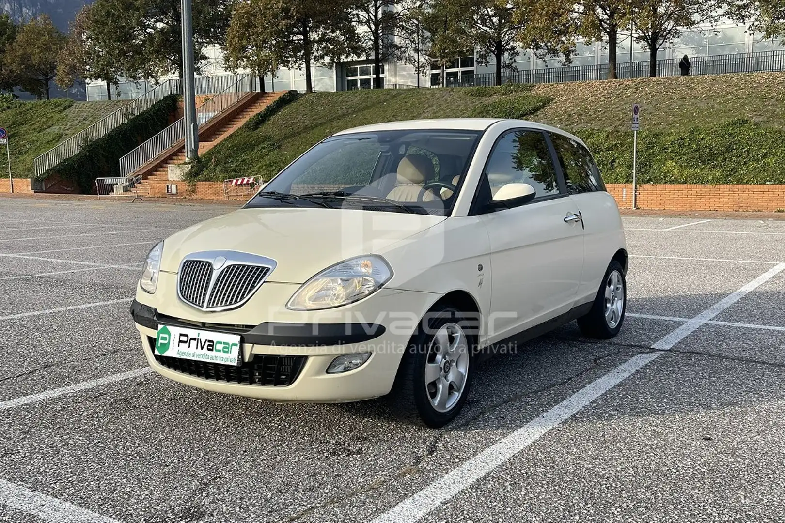 Lancia Ypsilon 1.3 Multijet 16V Oro Giallo - 1