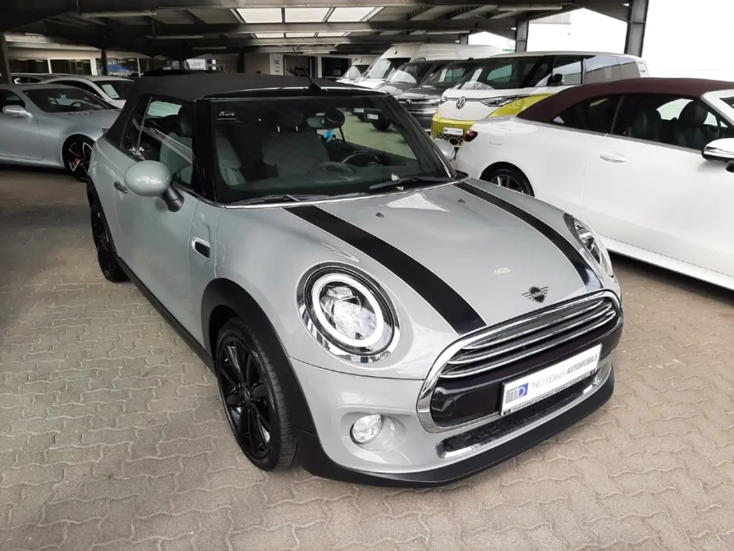 MINI Cooper Cabrio Chili Chrom Line LED Grau - 2