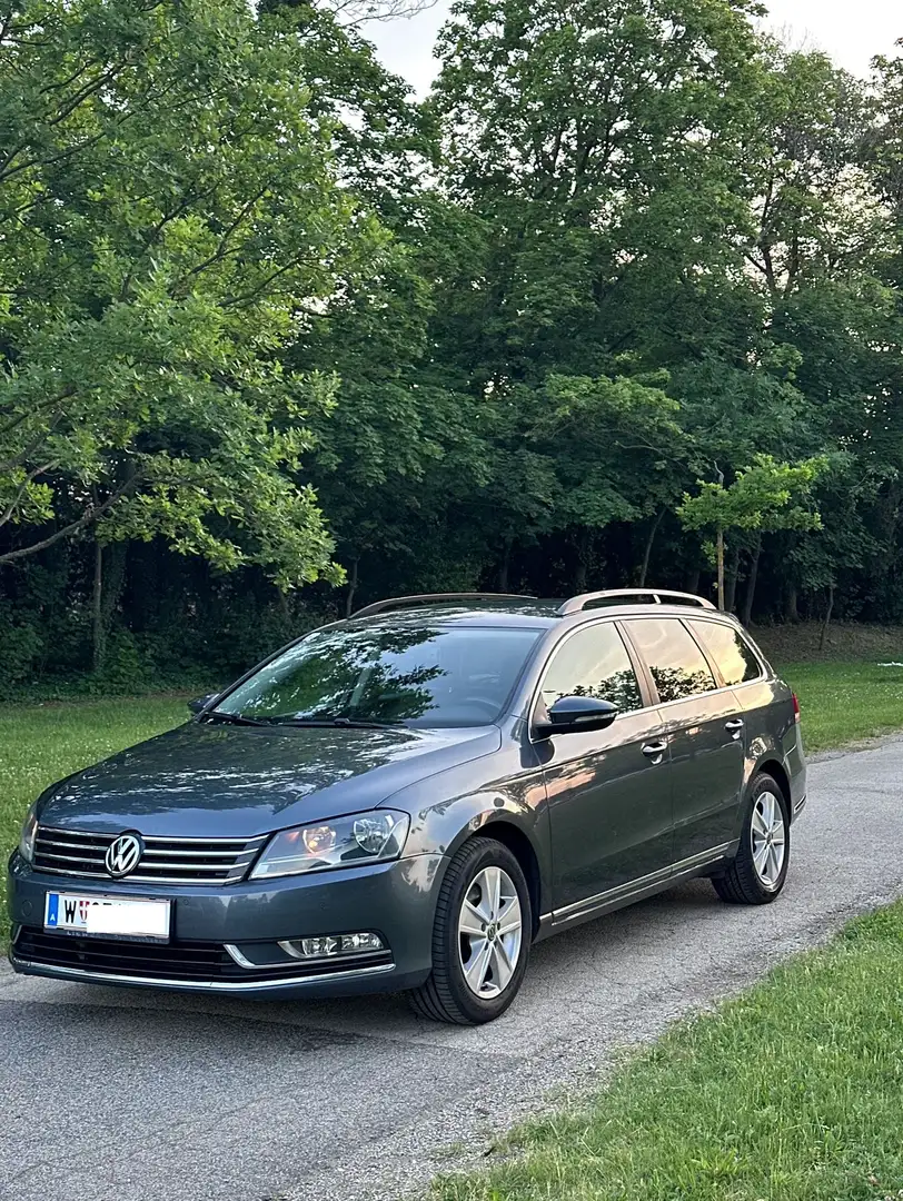 Volkswagen Passat 1.6 TDI BlueMotion Technology Comfortline - 2