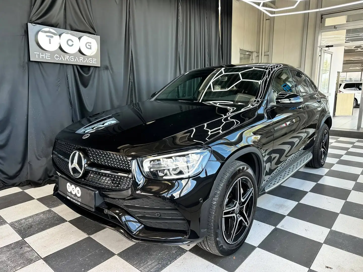 Mercedes-Benz GLC 300 GLC 300 de 4Matic (253.311) Schwarz - 1