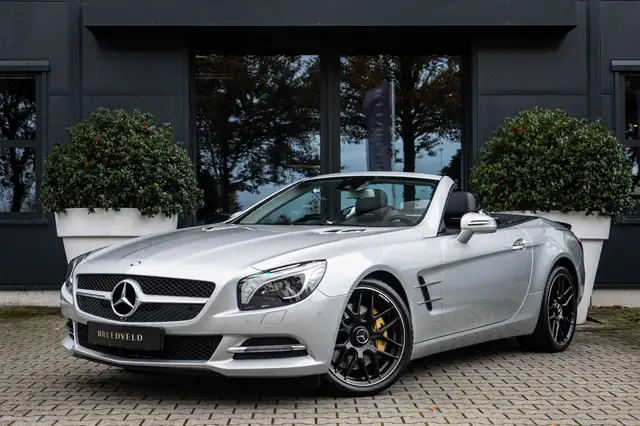 Mercedes-Benz SL 400