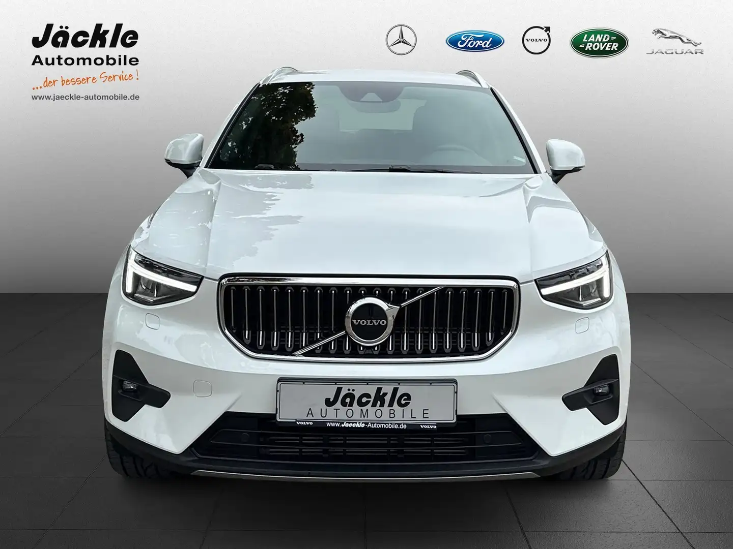 Volvo XC40 Core Recharge Plug-In Hybrid, AHK, Winterpaket Weiß - 2