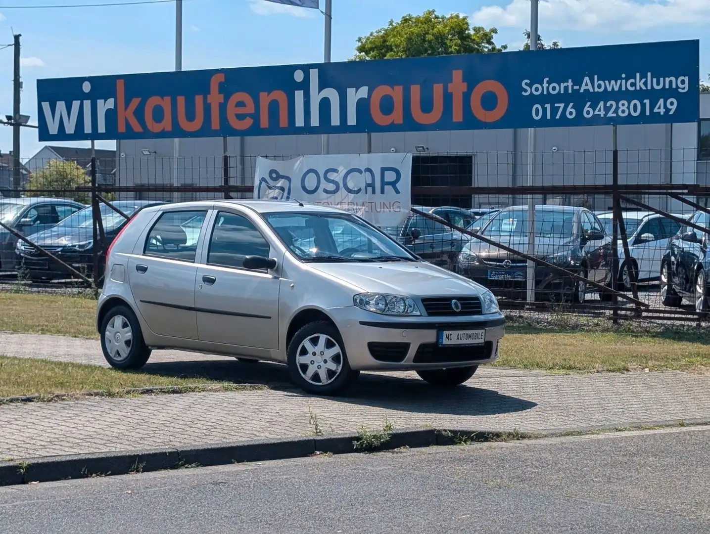 Fiat Punto 1.2 8V Active*SERVO*RADIO-CD*USB*ZV !! Grau - 1