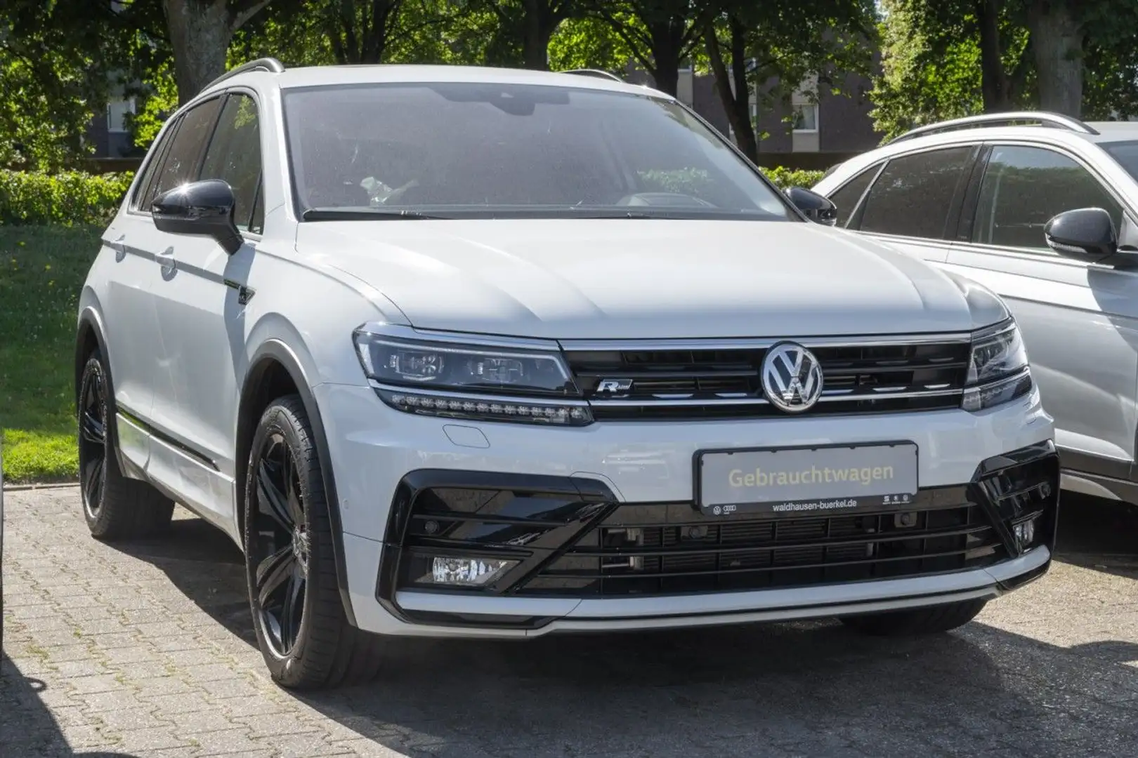 Volkswagen Tiguan 2.0 TSI Highl./ R-Line 4Motion DSG+ Panor Wit - 2