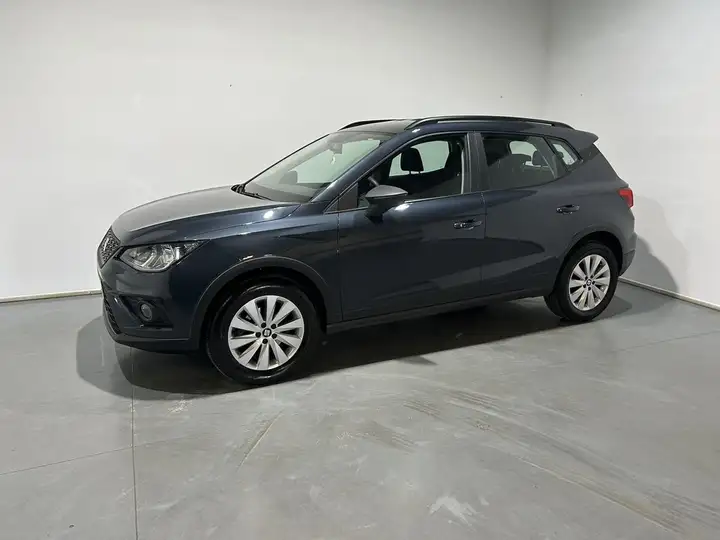 SEAT Arona 2021, foto 4