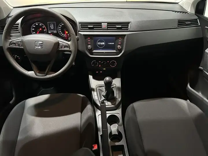 SEAT Arona 2021, foto 13