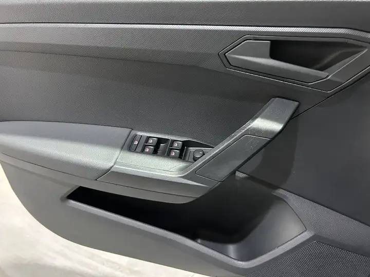 SEAT Arona 2021, foto 19