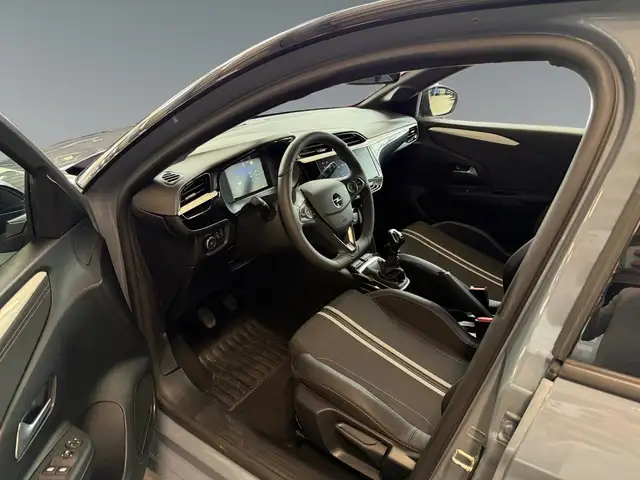 Opel Corsa view 10