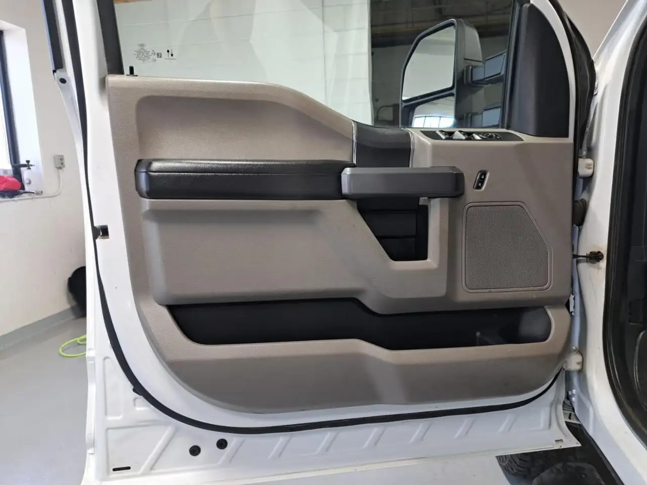 Ford F 350 снимка Ford F 350