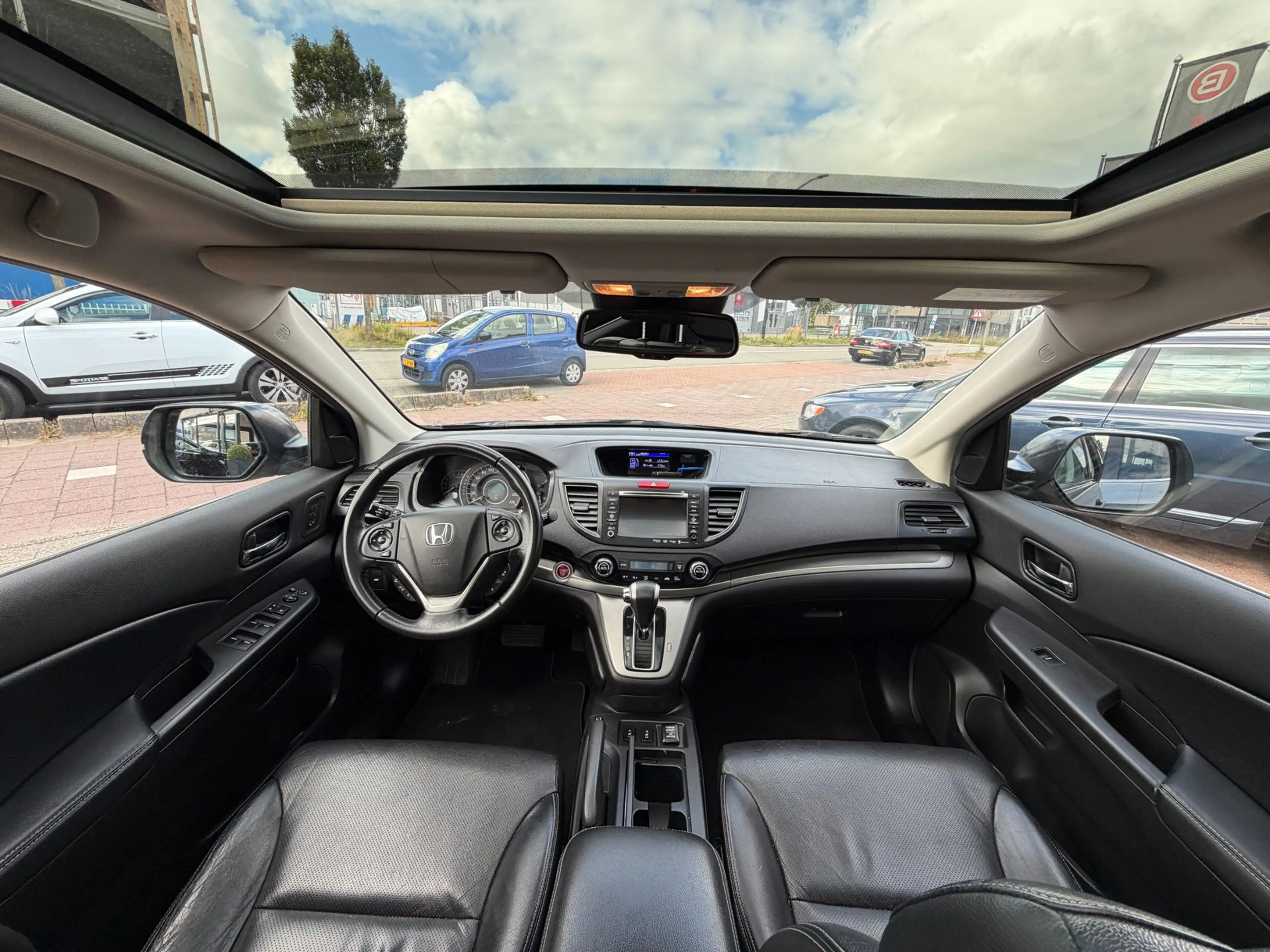 Honda CR-V 2.0 AWD Executive AUT|NAVI|CAM|LEDER|PANO|DealerO — photo 2