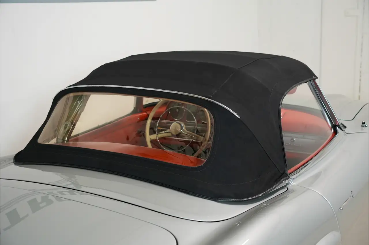 Mercedes-Benz SL 300 Daimler roadster M1011, foto 11