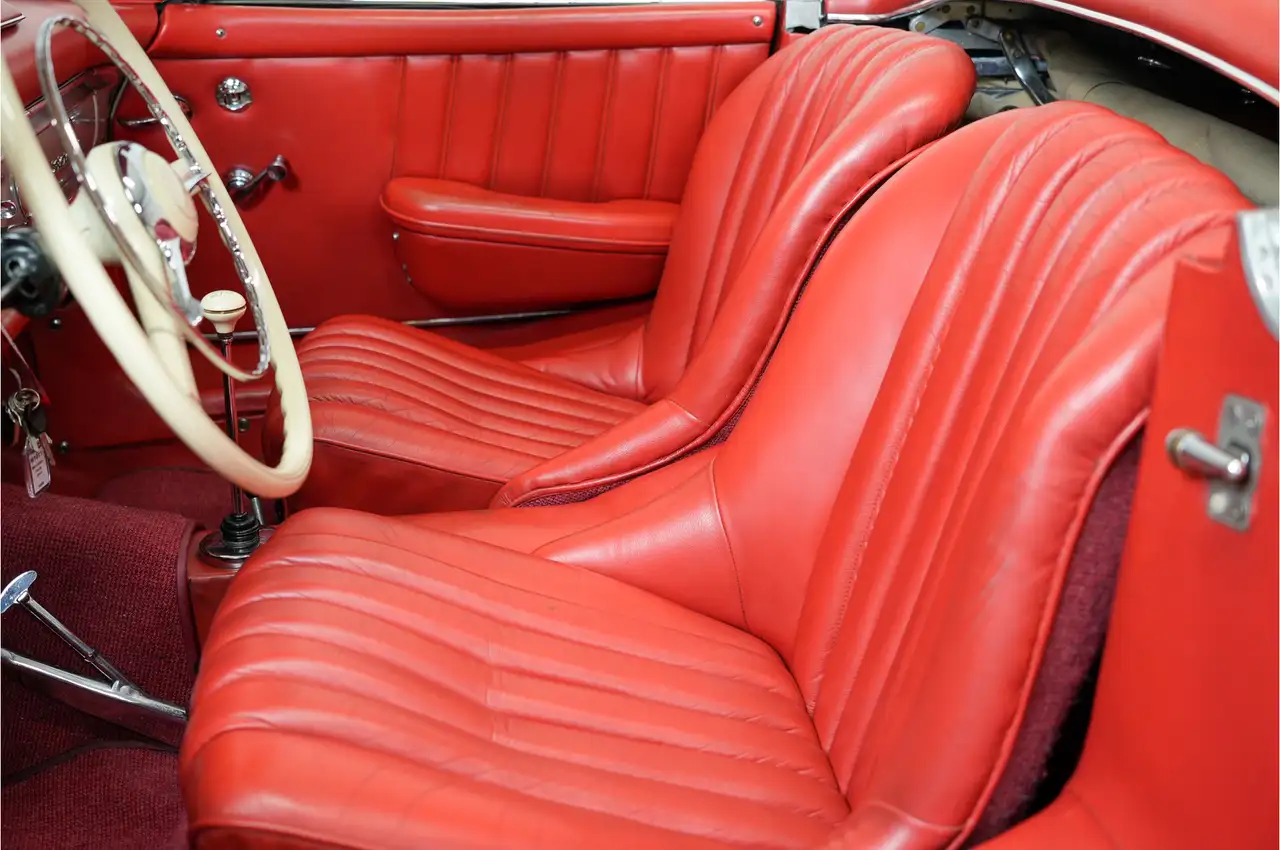 Mercedes-Benz SL 300 Daimler roadster M1011, foto 4