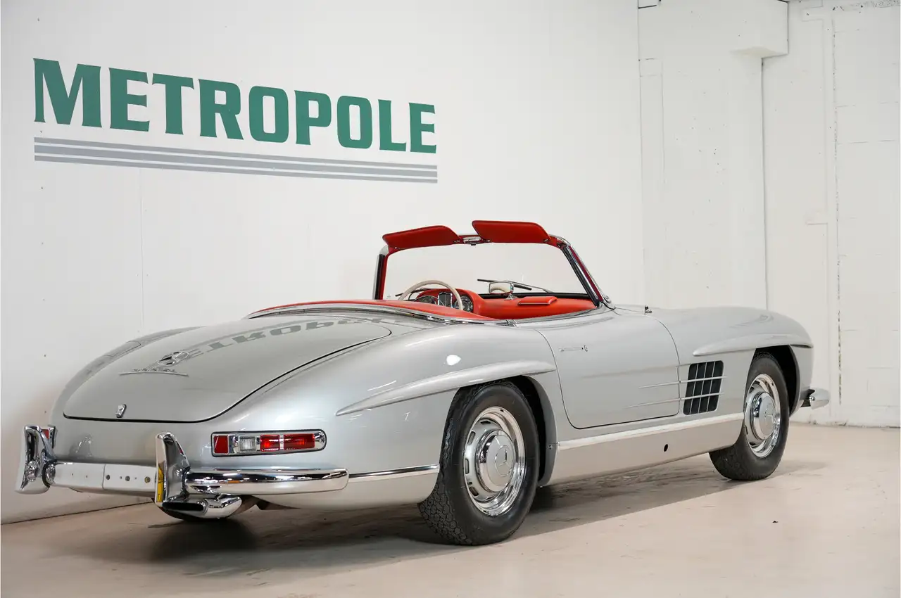 Mercedes-Benz SL 300 Daimler roadster M1011, foto 7