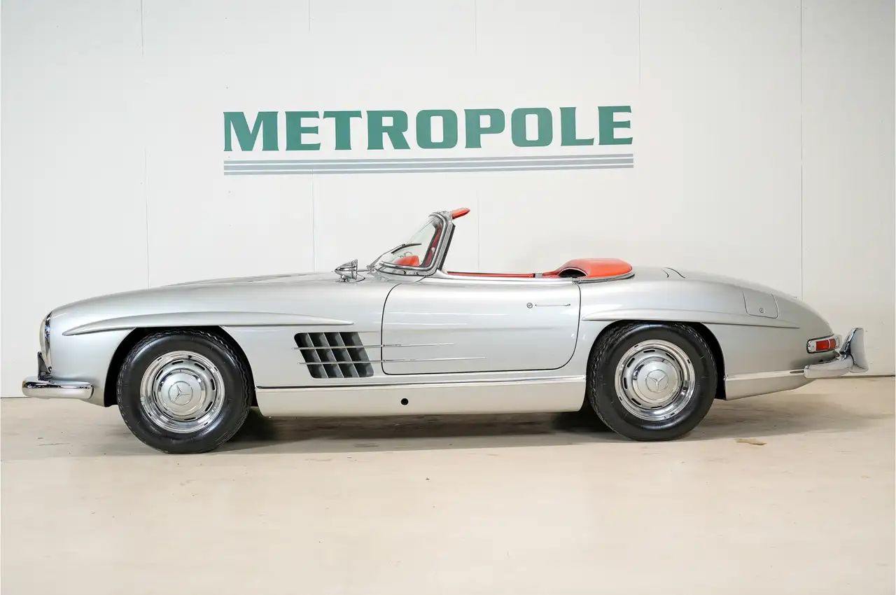 Mercedes-Benz SL 300 Daimler roadster M1011, foto 12