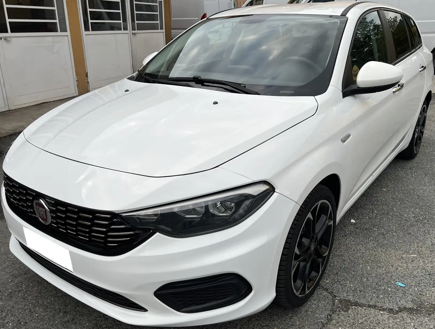 Fiat Tipo 1.4 120cv SW Lounge Bílá - 1