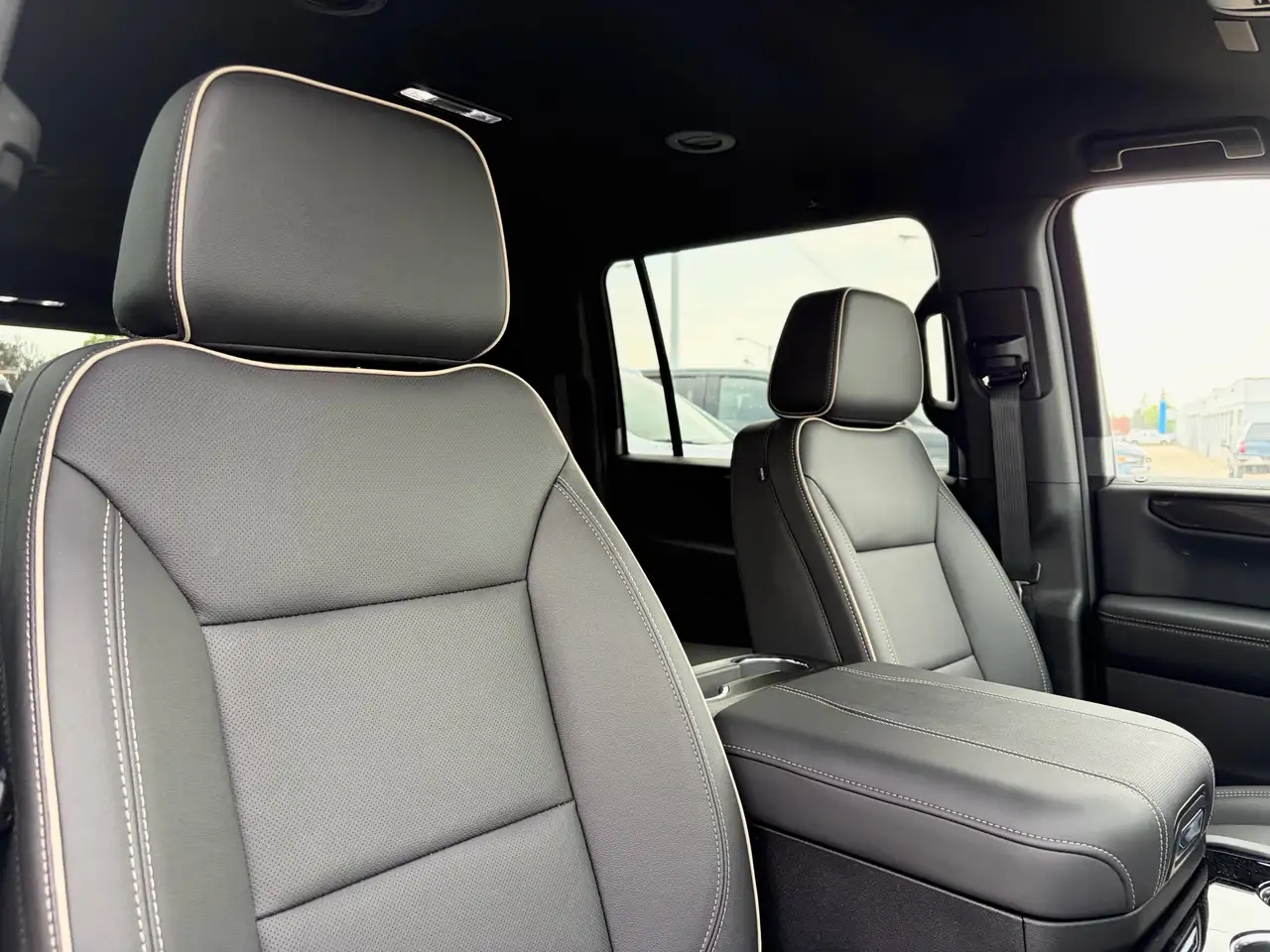 GMC Yukon снимка GMC Yukon