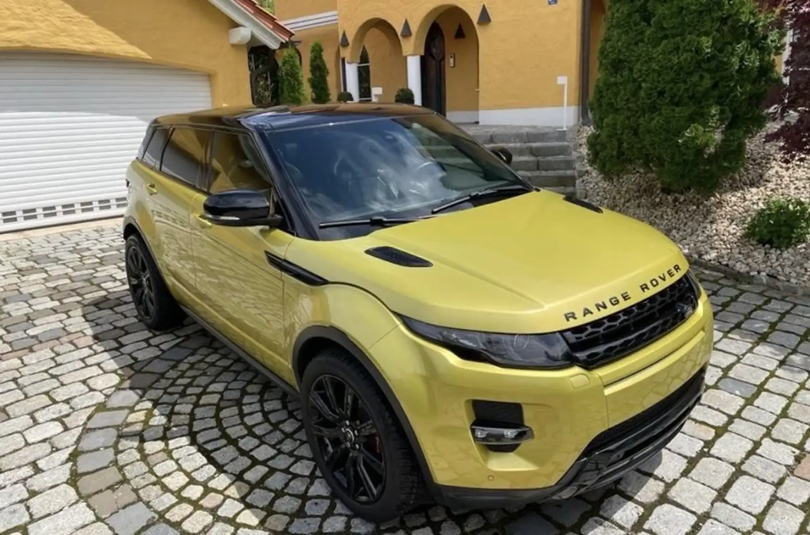 Land Rover Range Rover Evoque SD4 Aut. Yellow Edition - 1