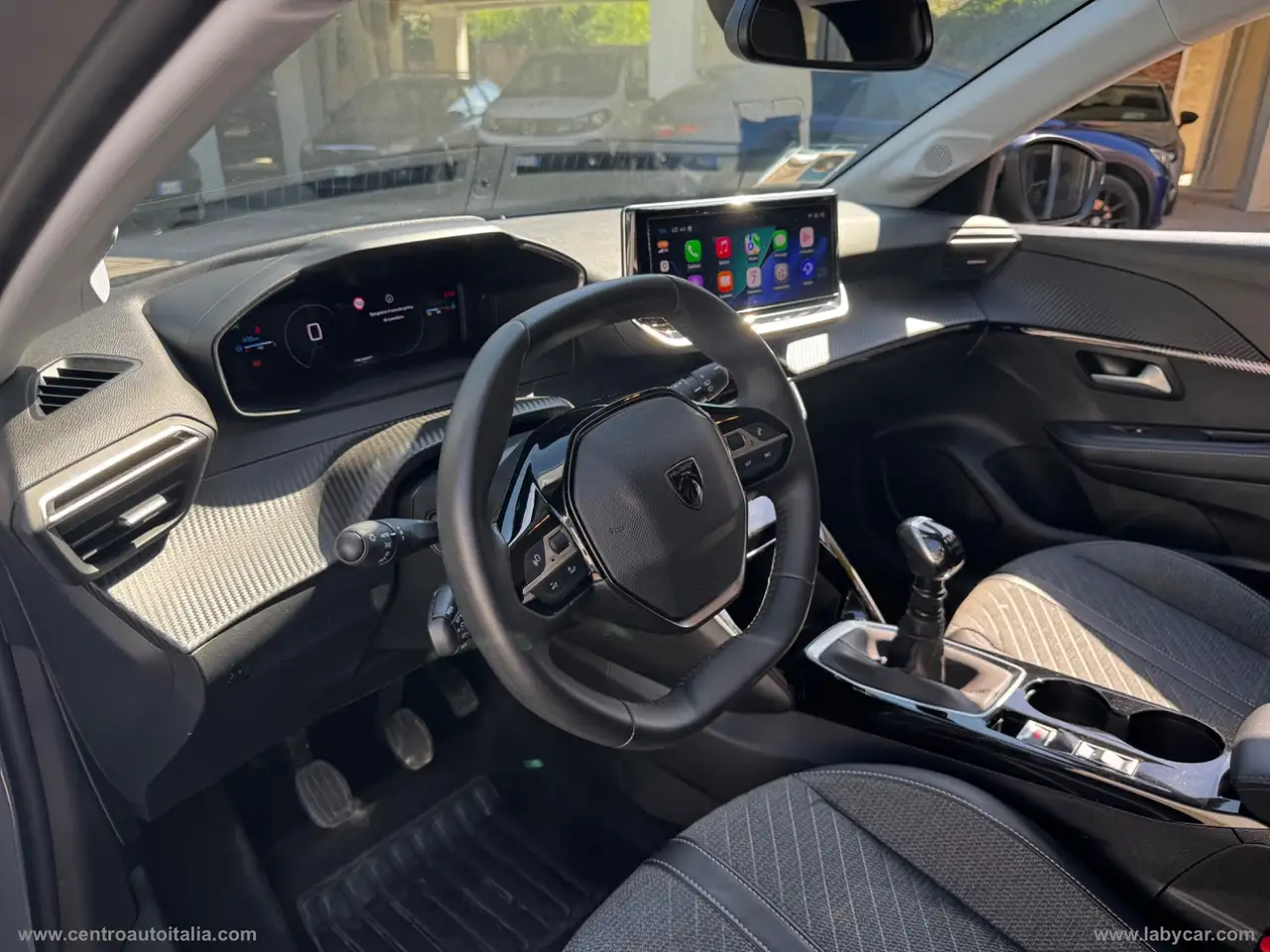 Peugeot 208 PureTech 100 S&S 5p. Allure, миниатюра 9