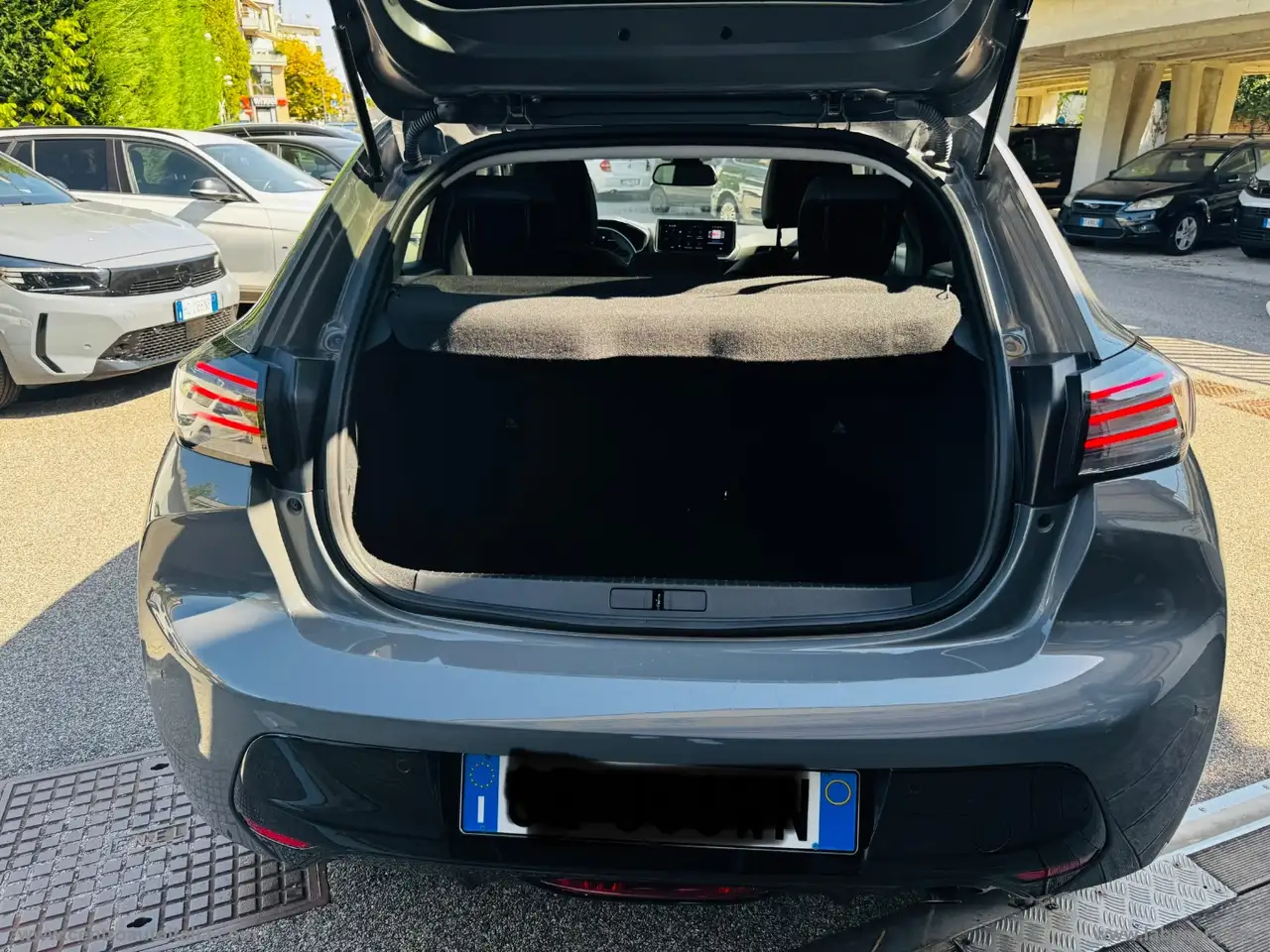 Peugeot 208 PureTech 100 S&S 5p. Allure, миниатюра 20