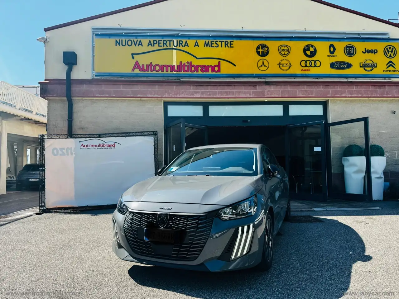 Peugeot 208 PureTech 100 S&S 5p. Allure