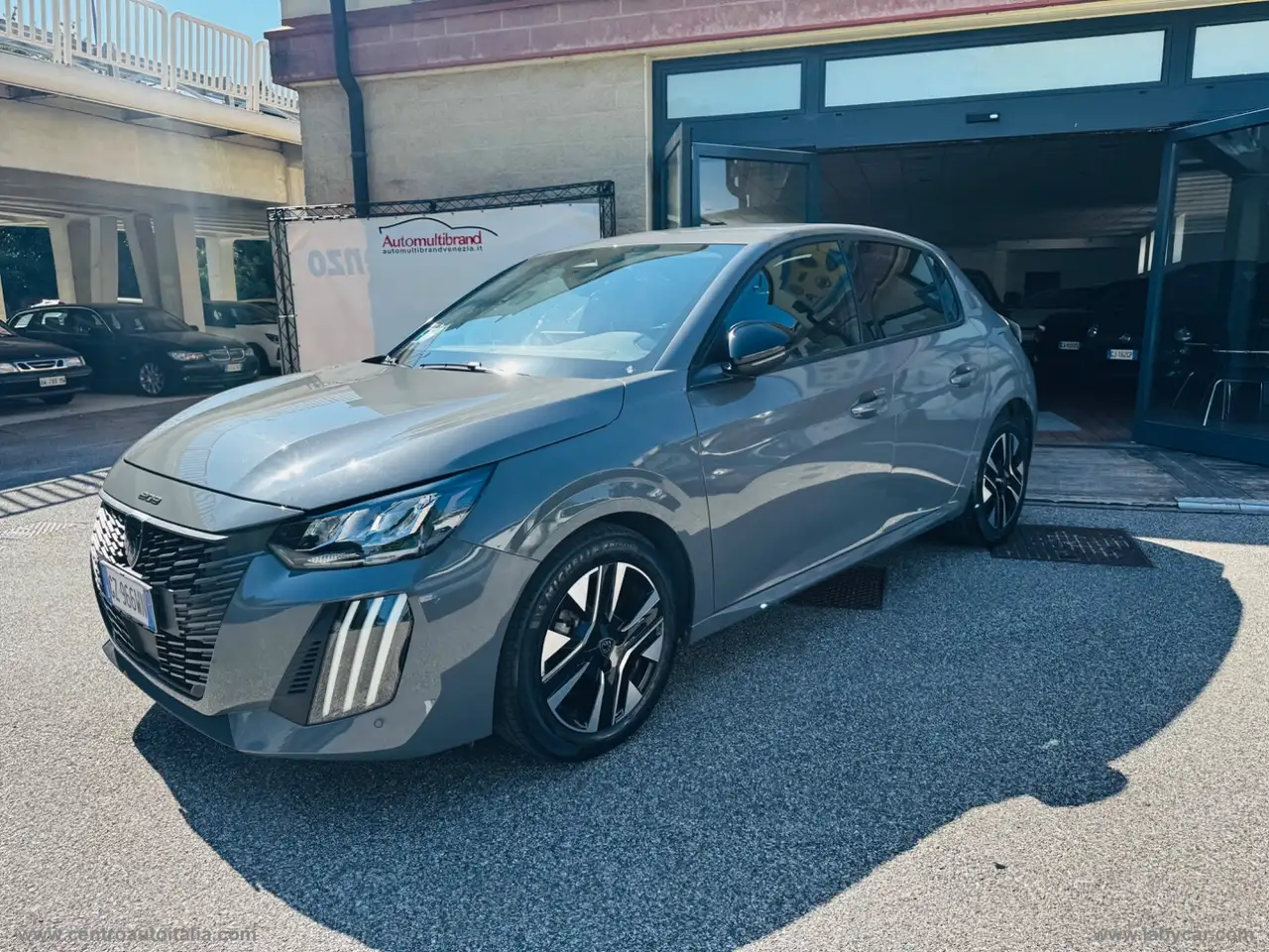 Peugeot 208 PureTech 100 S&S 5p. Allure, миниатюра 3