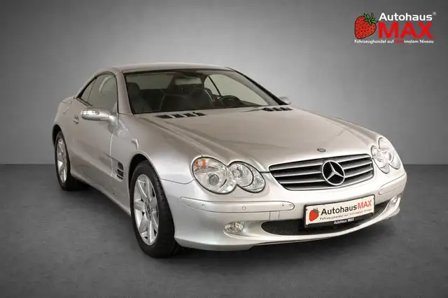 Mercedes-Benz SL view 8
