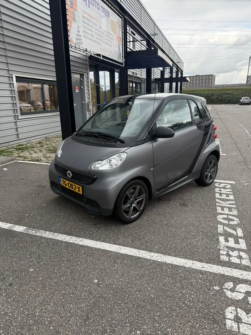 smart forTwo 1.0 Pure Zwart - 1