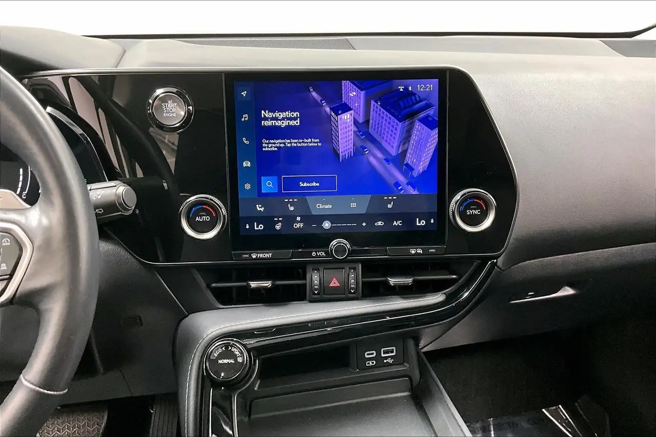 Lexus NX снимка Lexus NX